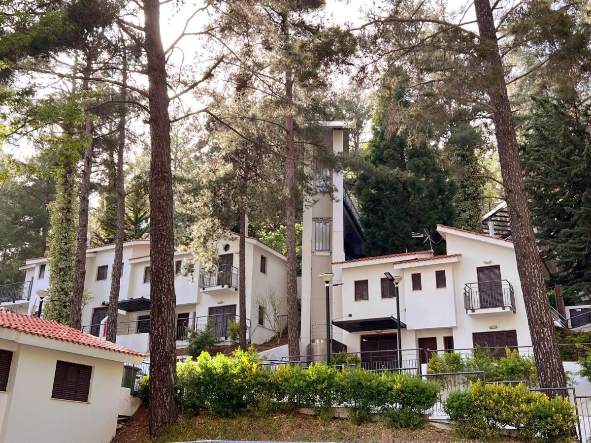 Poed Residences Platres Exterior photo
