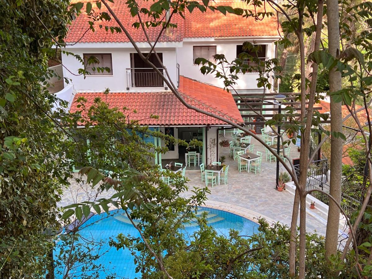 Poed Residences Platres Exterior photo